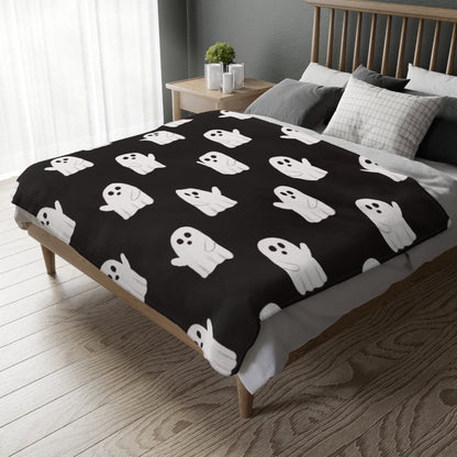 Cute Ghost Velveteen Blanket-Cozy Spooky Throw for Couch, Bed or Movie Nights